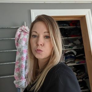 Meet your Posher, Amy